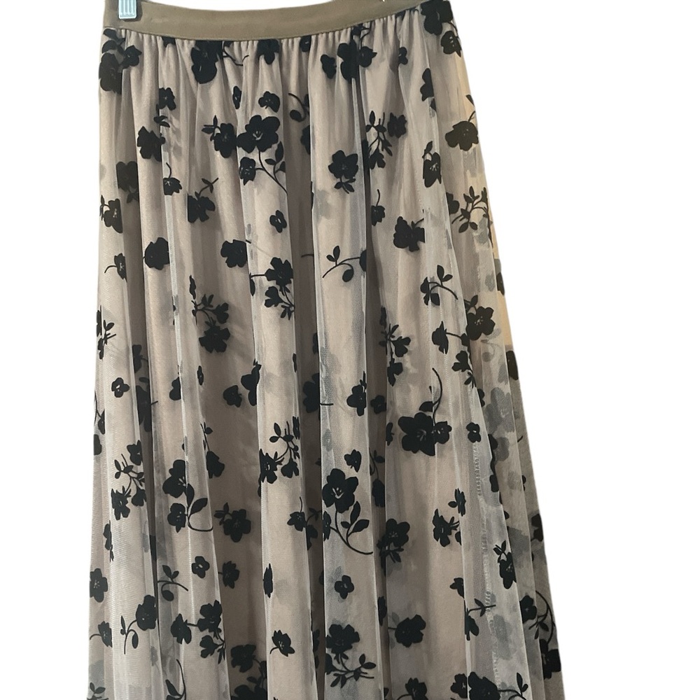 Elegant Floral lace  Skirt